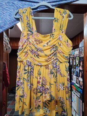 Torrid Yellow Peplum Top Size 2 Square Neck Romantic Cottagecore Blouse
